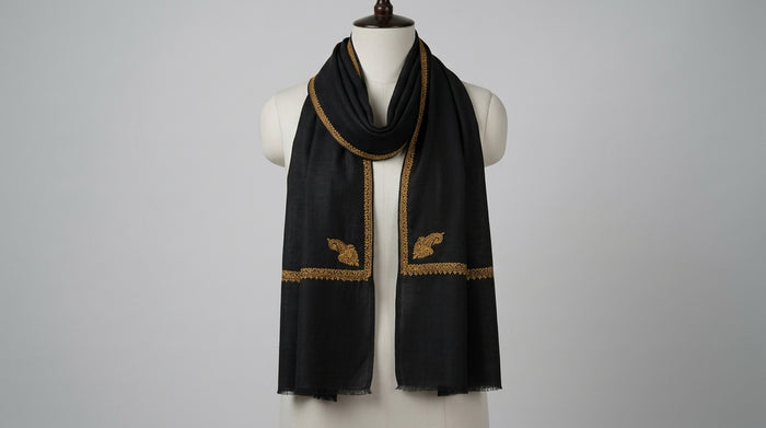 Kashmiri Pashmina Shawl — Onyx & Gold
