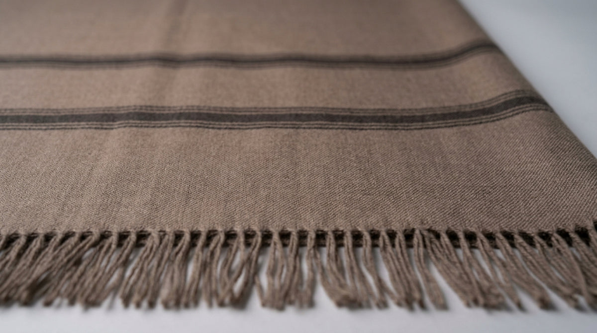 Wool Border Lohi — Taupe