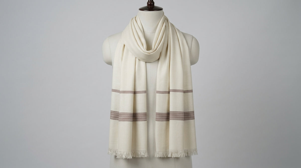 Wool Border Lohi — Ivory & Maroon